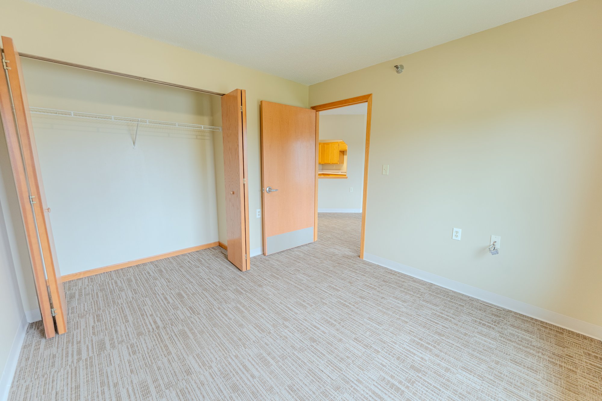 LHESC_AL_apartment_024