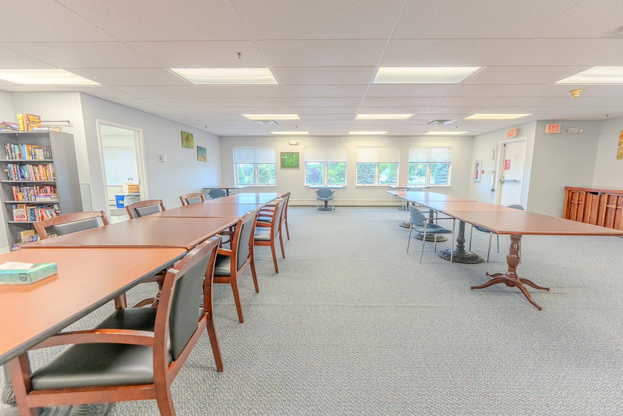 LHESC_AL_grand room_011
