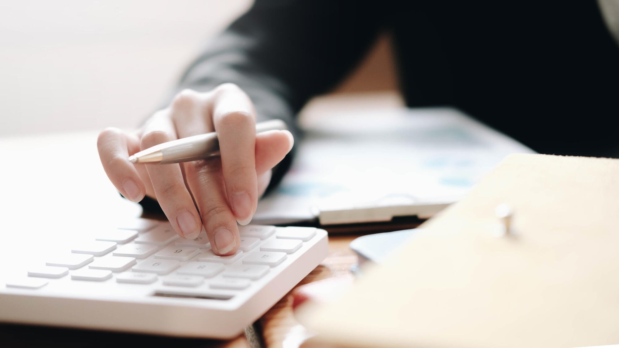 Checklist for Taking Over Parents' Finances the Right Way